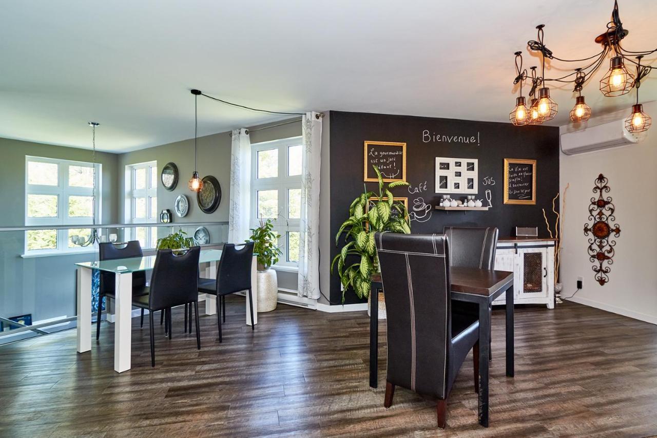 Auberge Aux Deux Pères Magog Esterno foto